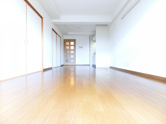 ベルヴィラージュの居間・リビング