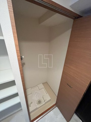 【洗面所】 | ルクレ難波 | ルクレ難波　室内洗濯機置き場