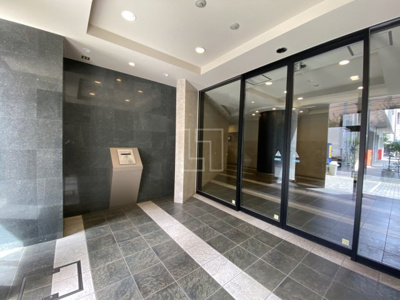 【エントランス】 | ルクレ難波 | ルクレ難波　エントランス