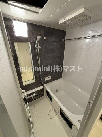 大阪市中央区常盤町２丁目の賃貸マンションの浴室