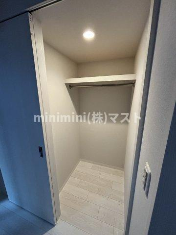 大阪市中央区常盤町２丁目の賃貸マンションの収納