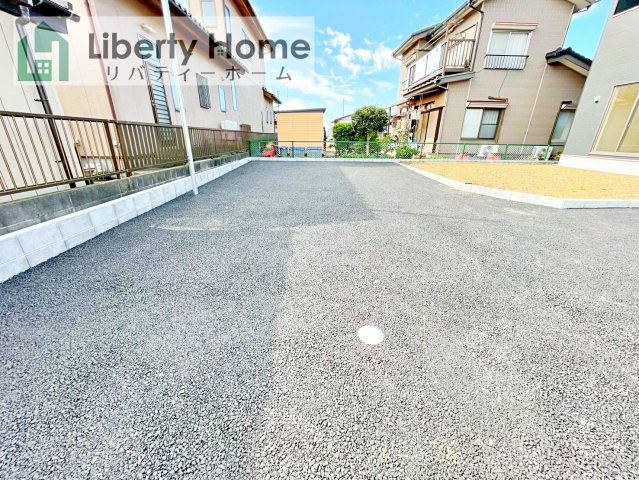 常総市山口第2　新築戸建　2号棟の前面道路含む現地写真