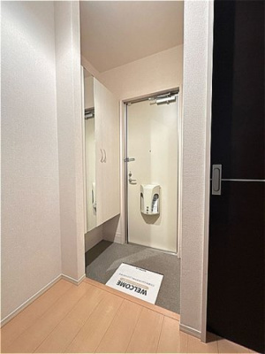 【玄関】 | エルヴィレッジ Ｇ | 鏡付きシューズボックス