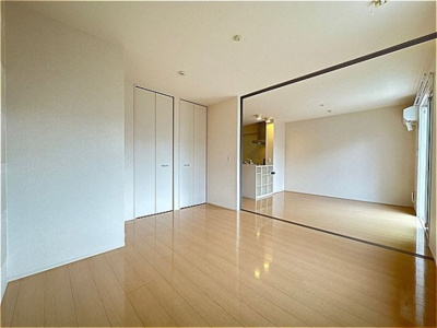 【寝室】 | エルヴィレッジ Ｇ | 洋室