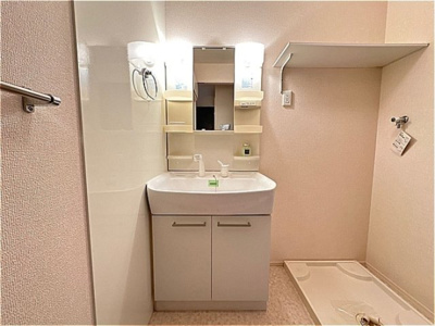 【独立洗面台】 | エルヴィレッジ Ｇ | 洗面室