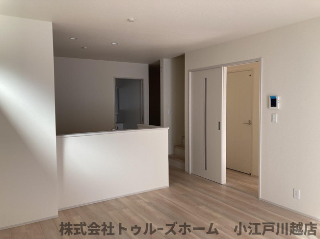 【居間・リビング】 | 富士見市羽沢一丁目　新築戸建　A号棟