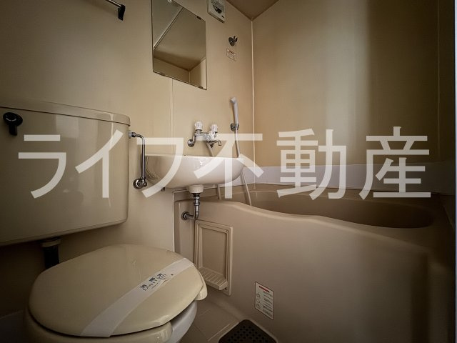 レオパレス21南鴻池の浴室|日々の暮らしに欠かせないお風呂です