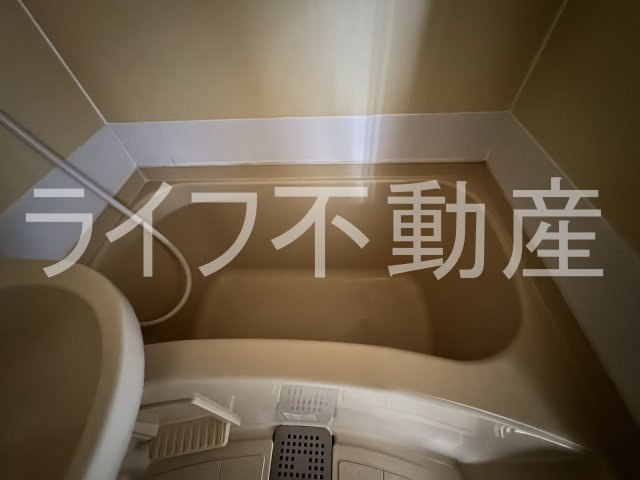 レオパレス21南鴻池の浴室|お風呂です
