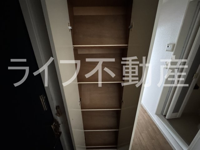 レオパレス21南鴻池の収納|十分な収納スペースがあります