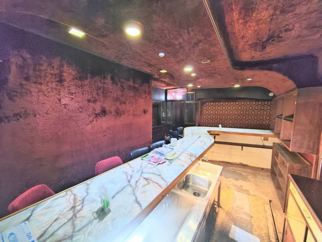 桶狭間高根２－１店舗付住居のロビー