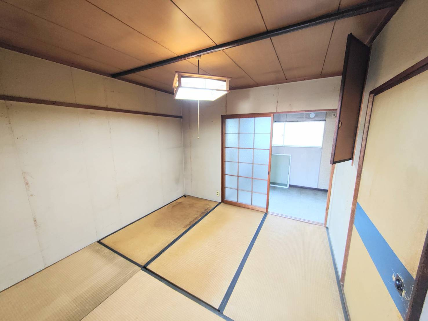 桶狭間高根２－１店舗付住居の和室