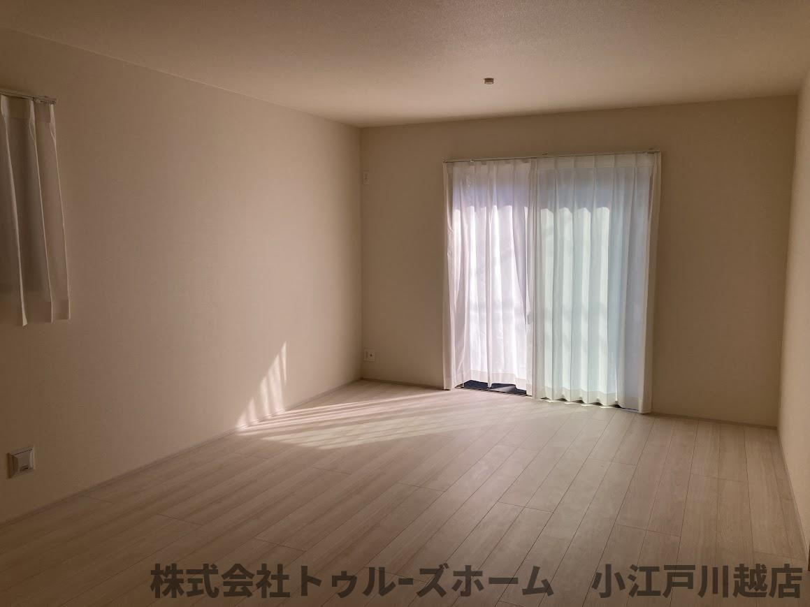 【居間・リビング】の画像