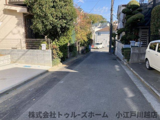 【前面道路含む現地写真】