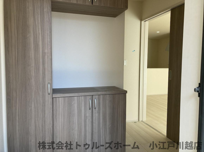 【玄関】 | 富士見市羽沢一丁目　新築戸建　B号棟