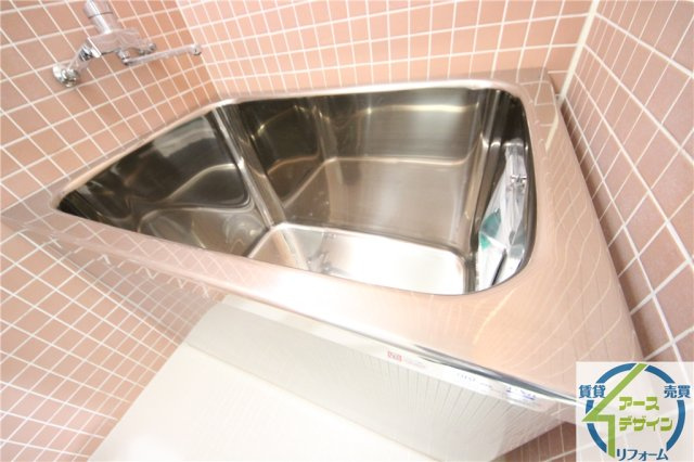 昭和パレス魚住の浴室