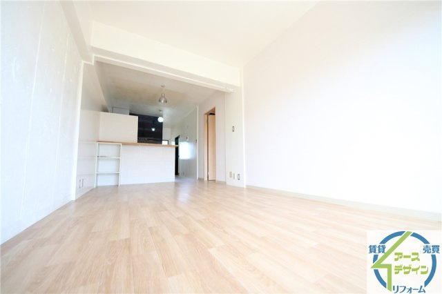 昭和パレス魚住の居間・リビング