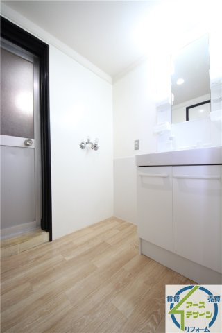 昭和パレス魚住の洗面所