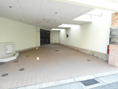 【エントランス】 | リベール舞子ガーデンズ