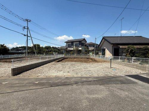 【LiveleGarden】宇都宮市瑞穂 第3 全2邸の前面道路含む現地写真|〇2号棟〇
資料には掲載しきれない情報が現地にはあります。周辺環境など、是非ご自身にてご確認下さい。お近くの完成物件のご案内も可能です。お気軽にお問い合わせください。
※2025年7月撮影