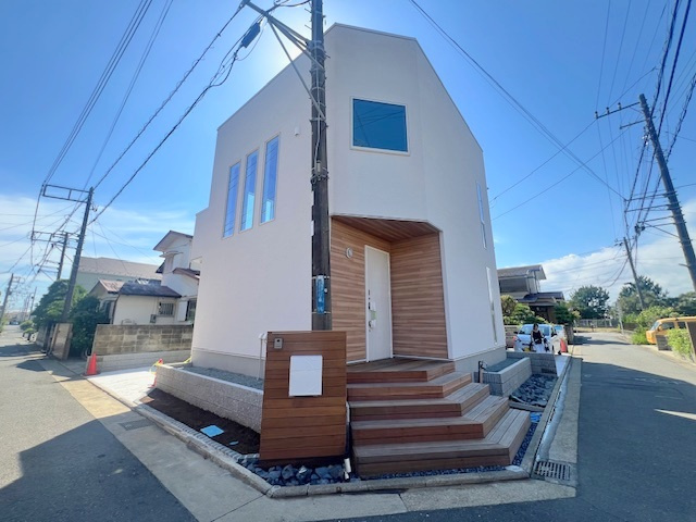 藤沢市鵠沼海岸6丁目　新築戸建　B号棟