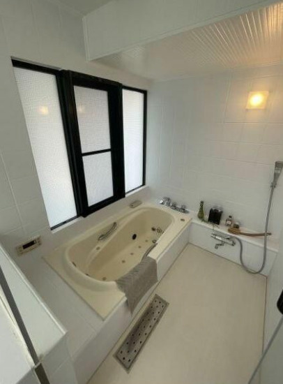 ルクレ日本橋蛎殻町の浴室