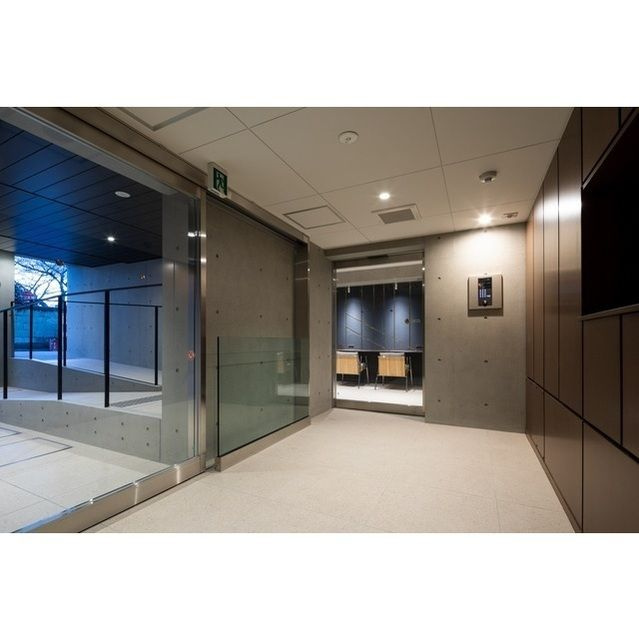 コンフォリア本駒込一丁目のエントランス