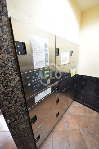 エステムコート心斎橋ＥＡＳＴⅡラヴァンツァのその他共用部分|エステムコート心斎橋ＥＡＳＴIIラヴァンツァ　宅配ボックス