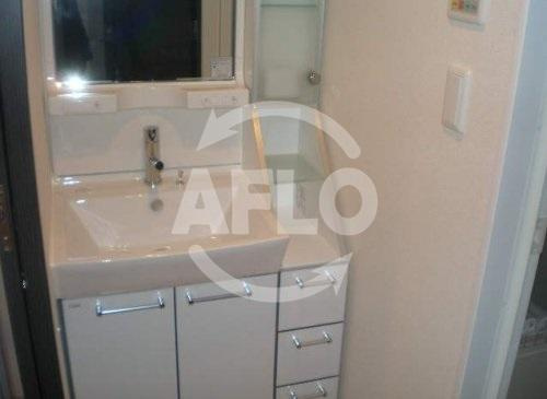 エステムコート心斎橋ＥＡＳＴⅡラヴァンツァの独立洗面台|エステムコート心斎橋ＥＡＳＴIIラヴァンツァ　独立洗面台