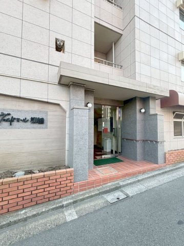 「防音室」（分譲賃貸）ヴェルドミール柳橋301のエントランス