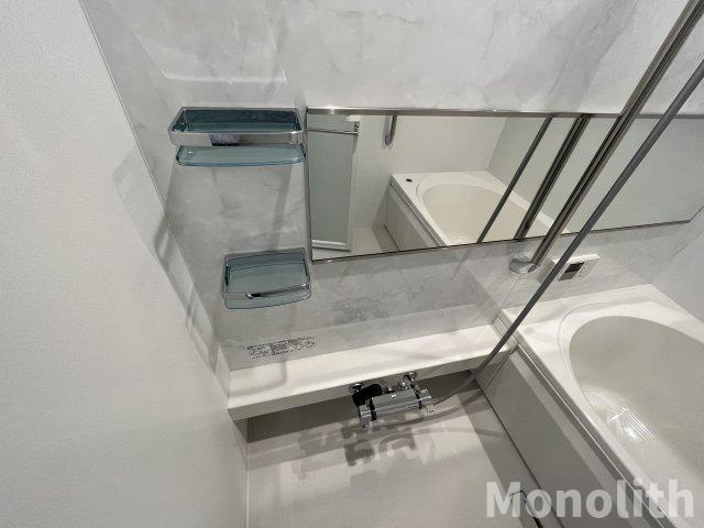 シャーメゾン熊取の浴室