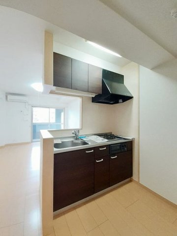 Ｓｏｌ　Ｌｅｖａｎｔｅ　国府のキッチン|コンパクトなキッチンで掃除もラクラク