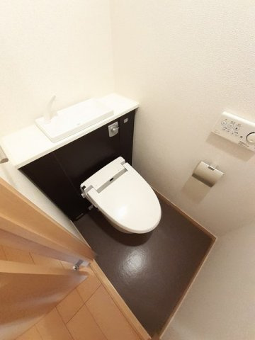 Ｓｏｌ　Ｌｅｖａｎｔｅ　国府のトイレ|コンパクトで使いやすいトイレです