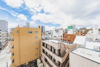 【展望】 | 頬をなでる優しい風を感じることが出来ます。つい深呼吸をしたくなる気持ちの良い眺望を楽しみましょう。