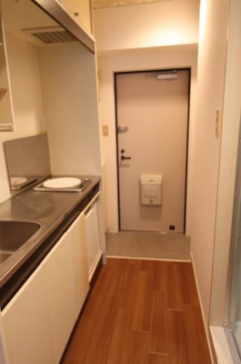 【玄関】 | パークハイツ二軒茶屋 | ※お部屋写真は参考です