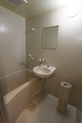 【浴室】 | パークハイツ二軒茶屋 | ※お部屋写真は参考です