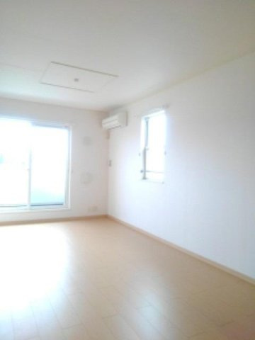 ラ・メゾン　アンソレイエ　Ｂの居間・リビング|リビングです