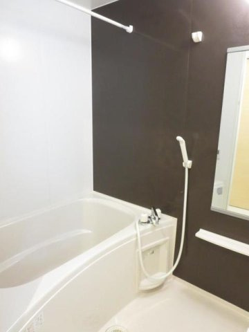 ジュネス・ＮＫ　Ｂの浴室|きれいなお風呂です