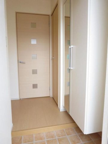 ジュネス・ＮＫ　Ｂの玄関|毎日通る玄関はこちらです