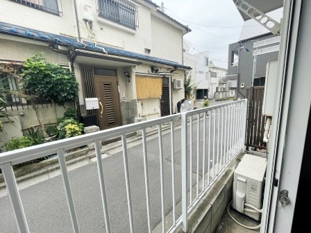 サンハウスのバルコニー