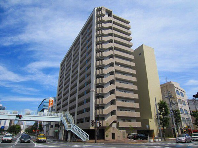 【外観】 | アルファステイツ大学病院通り