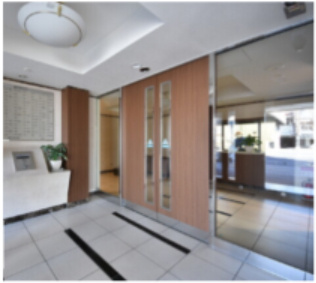 【ロビー】 | アルファステイツ大学病院通り