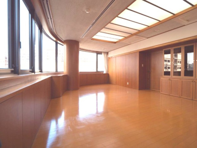 【居間・リビング】 | アルバ鹿田町（SKビル）