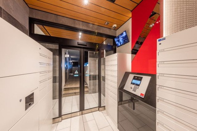 【エントランス】 | The MODERN 奉還町