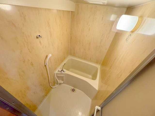 フローライト上新庄駅前の浴室