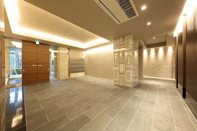 デルックス田端のロビー