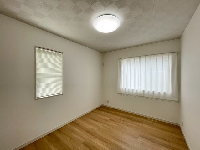 【洋室】 | 高崎市吉井町本郷　平屋住宅