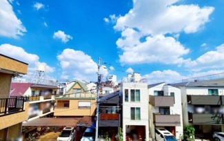 【展望】 | 頬をなでる優しい風を感じることが出来ます。つい深呼吸をしたくなる気持ちの良い眺望を楽しみましょう。