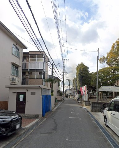 グランドール八光の周辺