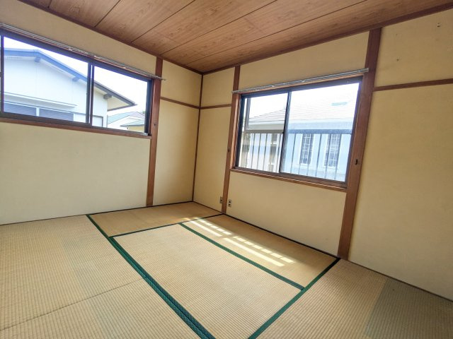 白鳥台一戸建の和室