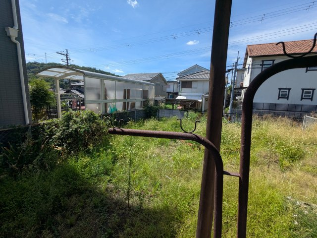 白鳥台一戸建の庭